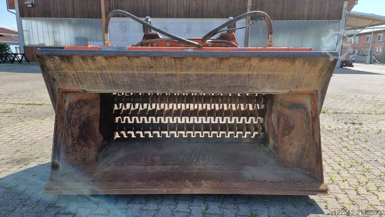 Schaufelseparatoren Wolf Technik für Baumaschinen Terra-Star TSP.263