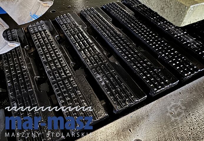 Caterpillar Multisäge SCM M2 220/120