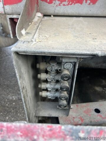 Tankauflieger FELDBINDER TANKAUFLIEGER, 33.000L, 4 KAMMERN