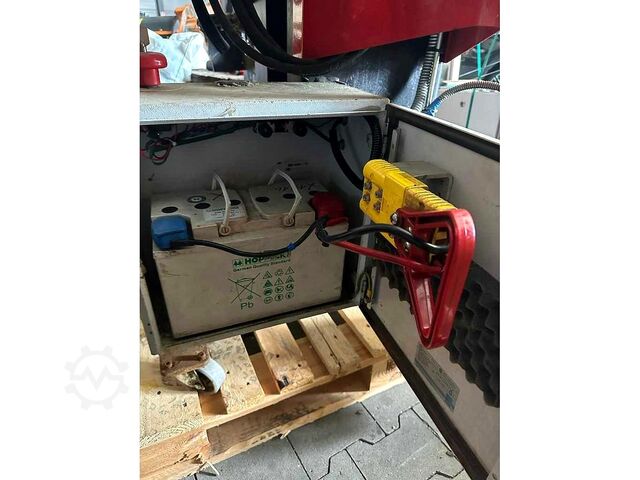 Hochhubwagen mit Kabelrollengreifer APE Engineering FHW 200 10/E/S0