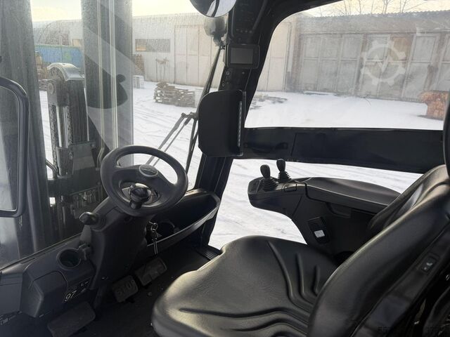 Gabelstapler Linde H 30 Diesel Triplex Ausschubgabeln