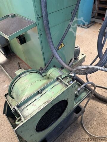 Universal tool milling machine MAHO MH 1000