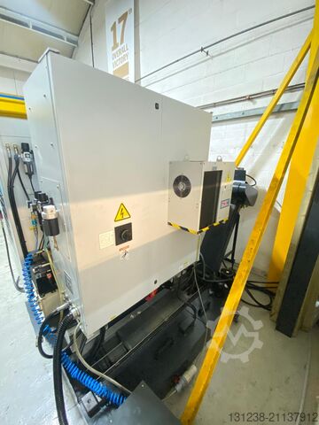 Vertikales Bearbeitungszentrum Feeler QMP-23A 5 Axis Vertical Machining