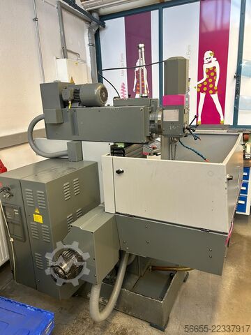 Milling machine MAHO 500 C