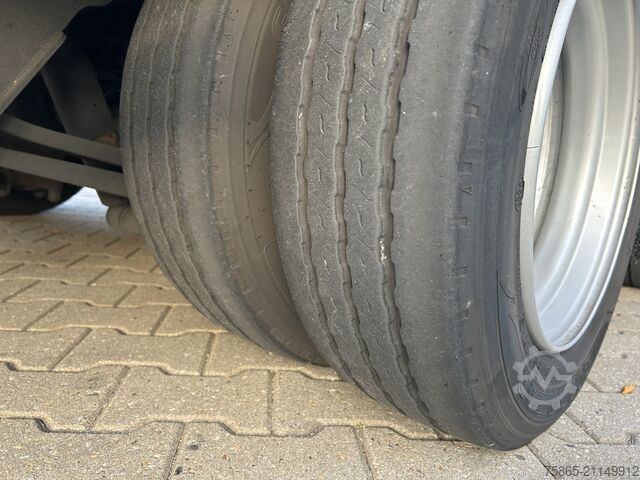 Tieflader Jumbo Groenewegen T 0152 D / Semi Dieplader / Auto - ...