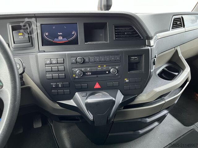 Standard tractor Man TGX 18.470 GX / ZF Retarder / Full LED / 2 Tank...