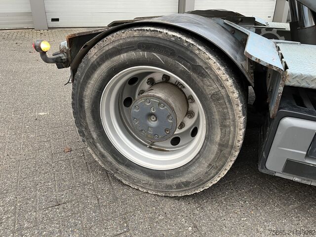 Standard-SZM Terberg YT 182 / Cummins - Allison / 2007 / Terminal Tr...