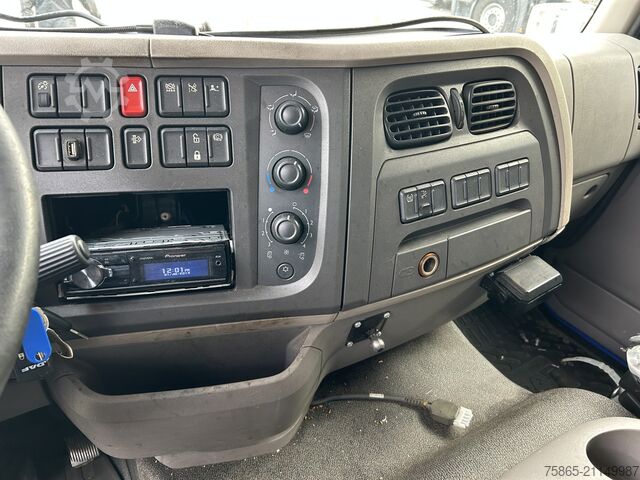 Schiebeplane DAF LF 210 FA / Motor + Gearbox Problem / Oil Leak ...