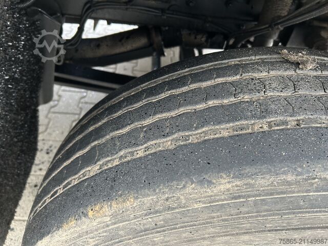 Schiebeplane DAF LF 210 FA / Motor + Gearbox Problem / Oil Leak ...