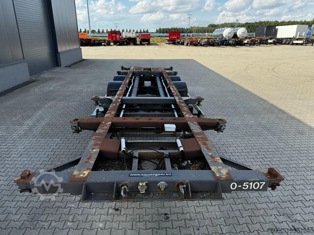 Container transportation Desot 20FT/30FT ADR-Chassis, Liftachse, Heckbundig, 2...