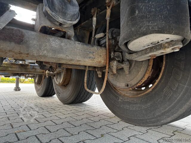 Containertransport Desot 20FT/30FT ADR-Chassis, Liftachse, Heckbundig, 2...