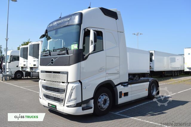 Standard tractor unit VOLVO FH 500 XL i-ParkCool ACC SideSkirts