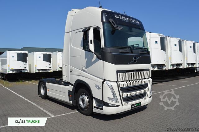 Standard tractor unit VOLVO FH 500 XL i-ParkCool ACC SideSkirts
