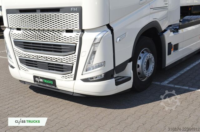 Standard tractor unit VOLVO FH 500 XL i-ParkCool ACC SideSkirts
