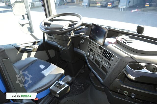 Standard tractor unit VOLVO FH 500 XL i-ParkCool ACC SideSkirts