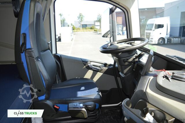 Standard tractor unit VOLVO FH 500 XL i-ParkCool ACC SideSkirts