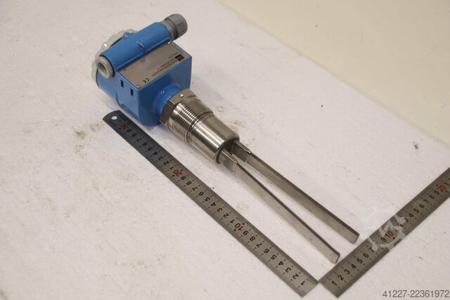 Level switch, limit switch Endress + Hauser Soliphant II  FTM30-A2AA1