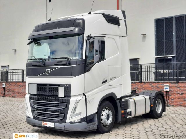Standard SZM VOLVO FH 500 ADR FL Hydraulik 2 Kreis mit Kipphebel