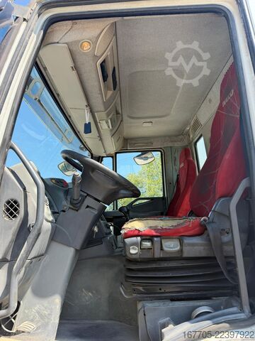 Betonmischer LKW Iveco Trakker 450