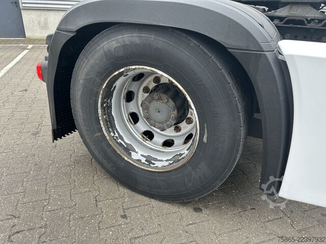 Standard tractor Mercedes-Benz Actros 1840 Streamspace / 583 dkm / NL Truck