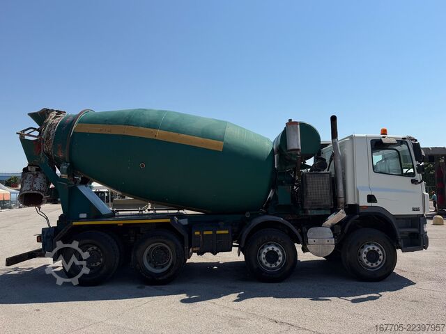 Concrete mixer truck DAF CF 85.480