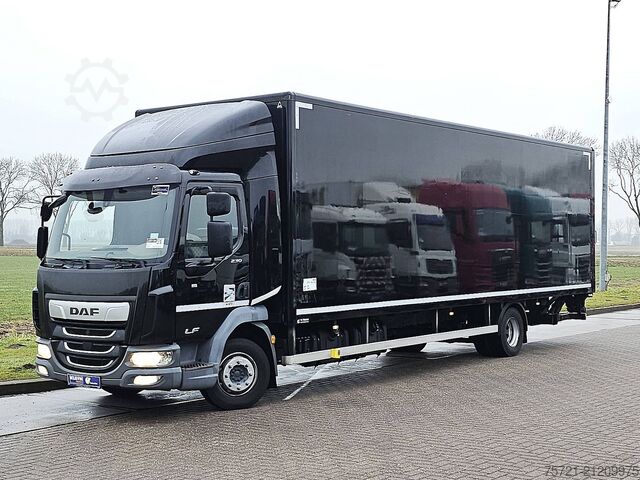 Koffer DAF LF 230 Bakwagen Laadklep!