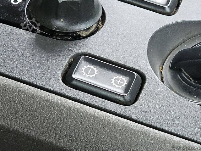 Koffer DAF LF 230 Bakwagen Laadklep!