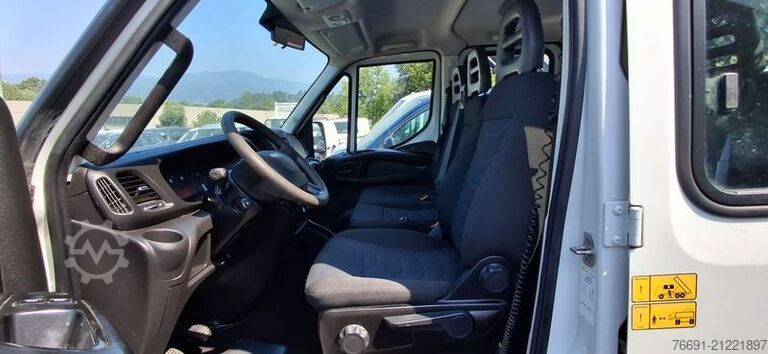 Transporter mit Kipper Iveco Daily 35C12 - 7 posti - Ribaltabile