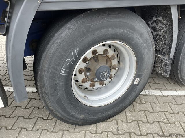 Refrigerated/freezer transport Krone Coolliner / Carrier Vector 1950 / Frigo Box / B...