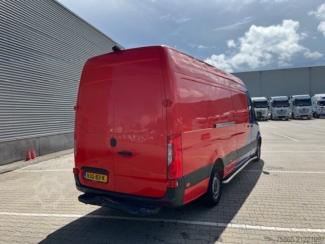 Delivery van Mercedes-Benz Sprinter 311 / 2.2 CDI Euro 6D / L3 H2 / Automatic