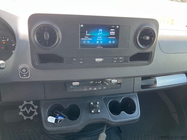 Delivery van Mercedes-Benz Sprinter 311 / 2.2 CDI Euro 6D / L3 H2 / Automatic