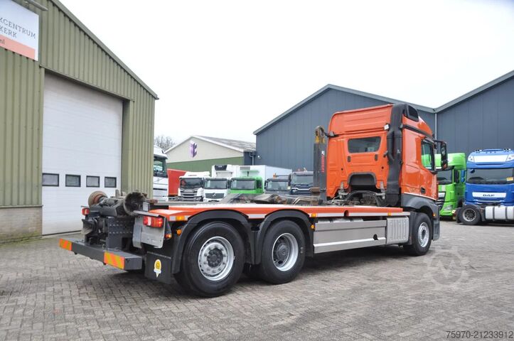 Hakenarmsystem Mercedes-Benz Actros 2548 6X2 + HIAB HAAKARM 21T
