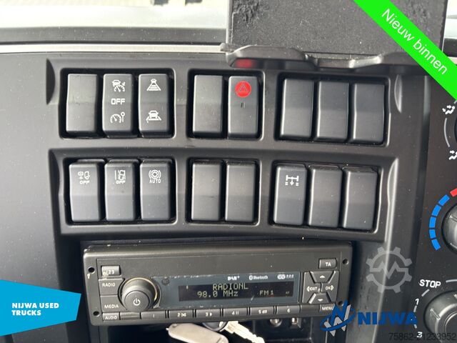 Koffer Renault D 240 4x2 ACC + Laadklep