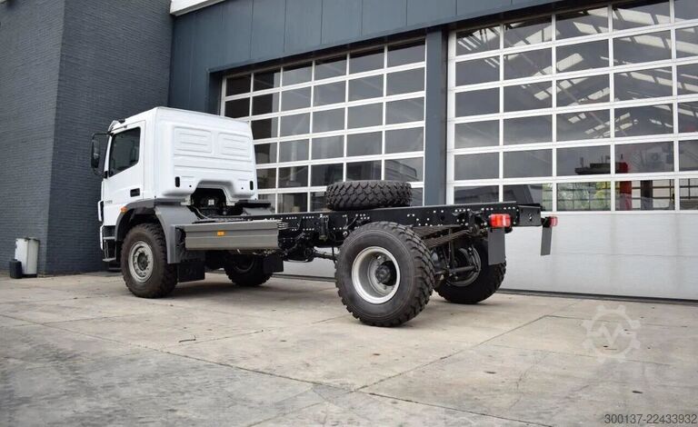 Chassis cab Mercedes-Benz Atego 1725 4x4 Chassis Cabin (3 units)