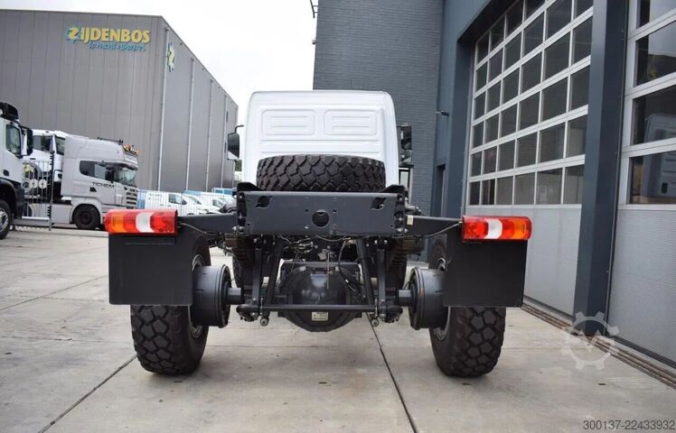 Chassis cab Mercedes-Benz Atego 1725 4x4 Chassis Cabin (3 units)