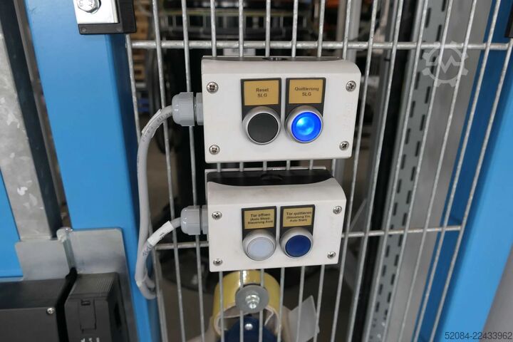 Palletizing system with KUKA robots KUKA Automatische Palettieranlage