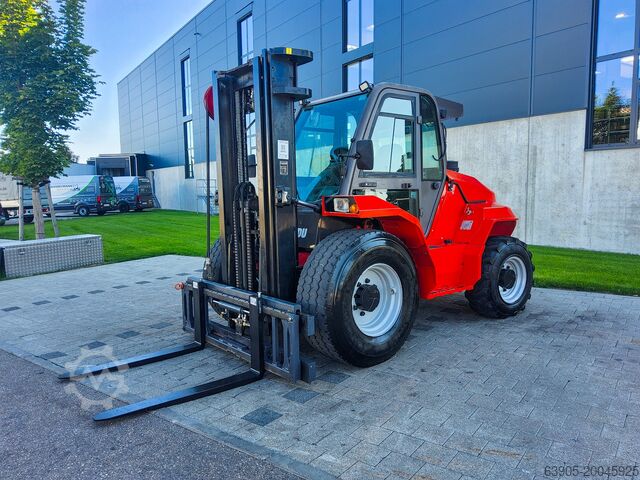 All-terrain forklift Manitou M 40-4