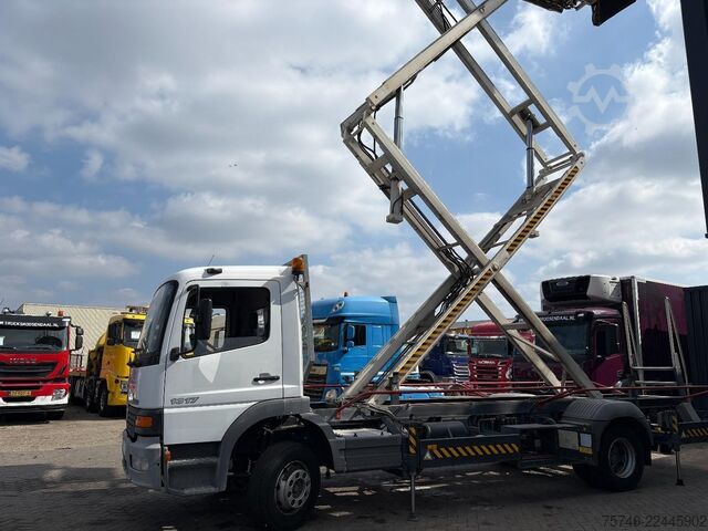 Arbeitskorb Mercedes-Benz ATEGO 1317 + DOLL HOOGWERKER 10 meter + 3236 KM...