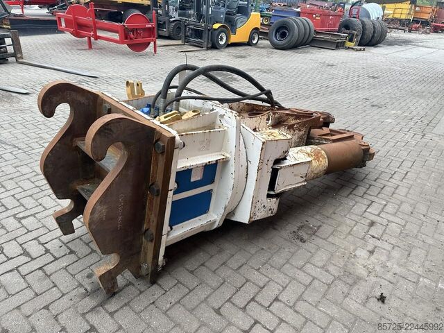 Schere  CW 45