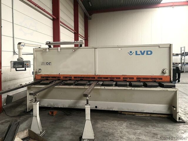 Hydraulische Tafelscheren LVD MVS-C 4100 x 6 mm CNC