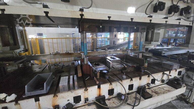 Transfer press SAMDO SDH-400KKP