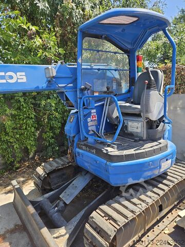 Mobile crane Maeda LC383M-3