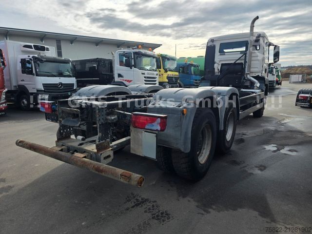 LKW-Fahrgestell MAN TGS 33.320 / WENIG KM / 6X4 / Full Steel /Manual