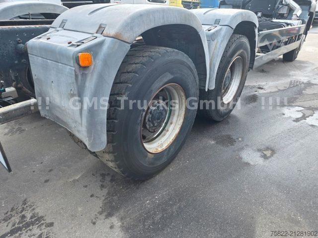 LKW-Fahrgestell MAN TGS 33.320 / WENIG KM / 6X4 / Full Steel /Manual