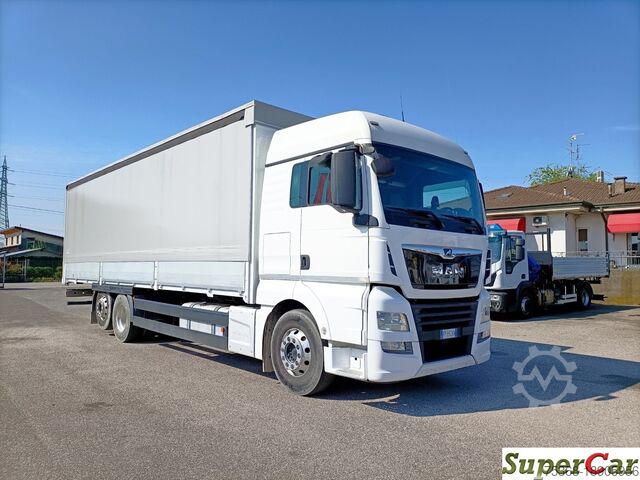 Flatbed truck with tarpaulin MAN TGX 26 460