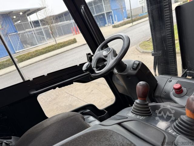 Elektro 4 Rad-Stapler Linde E30HL-01/600