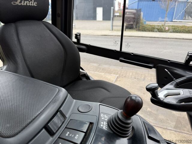 Treibgasstapler Linde H35T-01