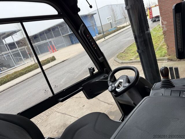 Treibgasstapler Linde H35T-01