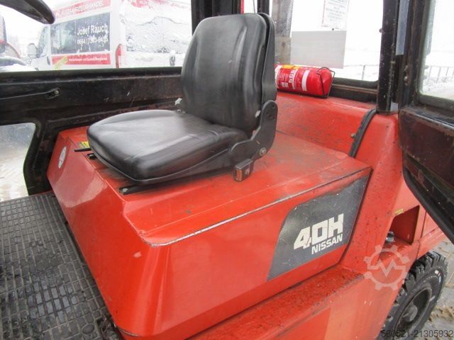 Dieselstapler Nissan 4 Ton.-Triplex-FH 4,5m + Seitenschieber