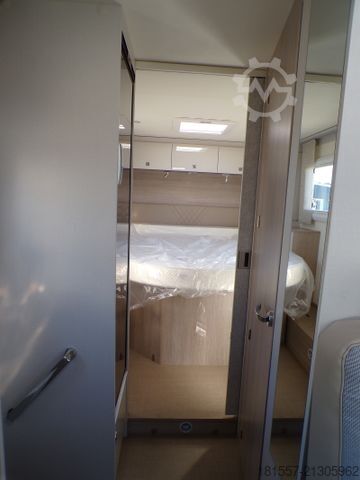 Teilintegriertes Wohnmobil BÜRSTNER Lineo T 700 Tageszulassung / Active, Xenon, Isof